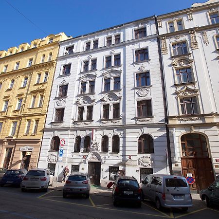 Hotel Olga Prague Ngoại thất bức ảnh