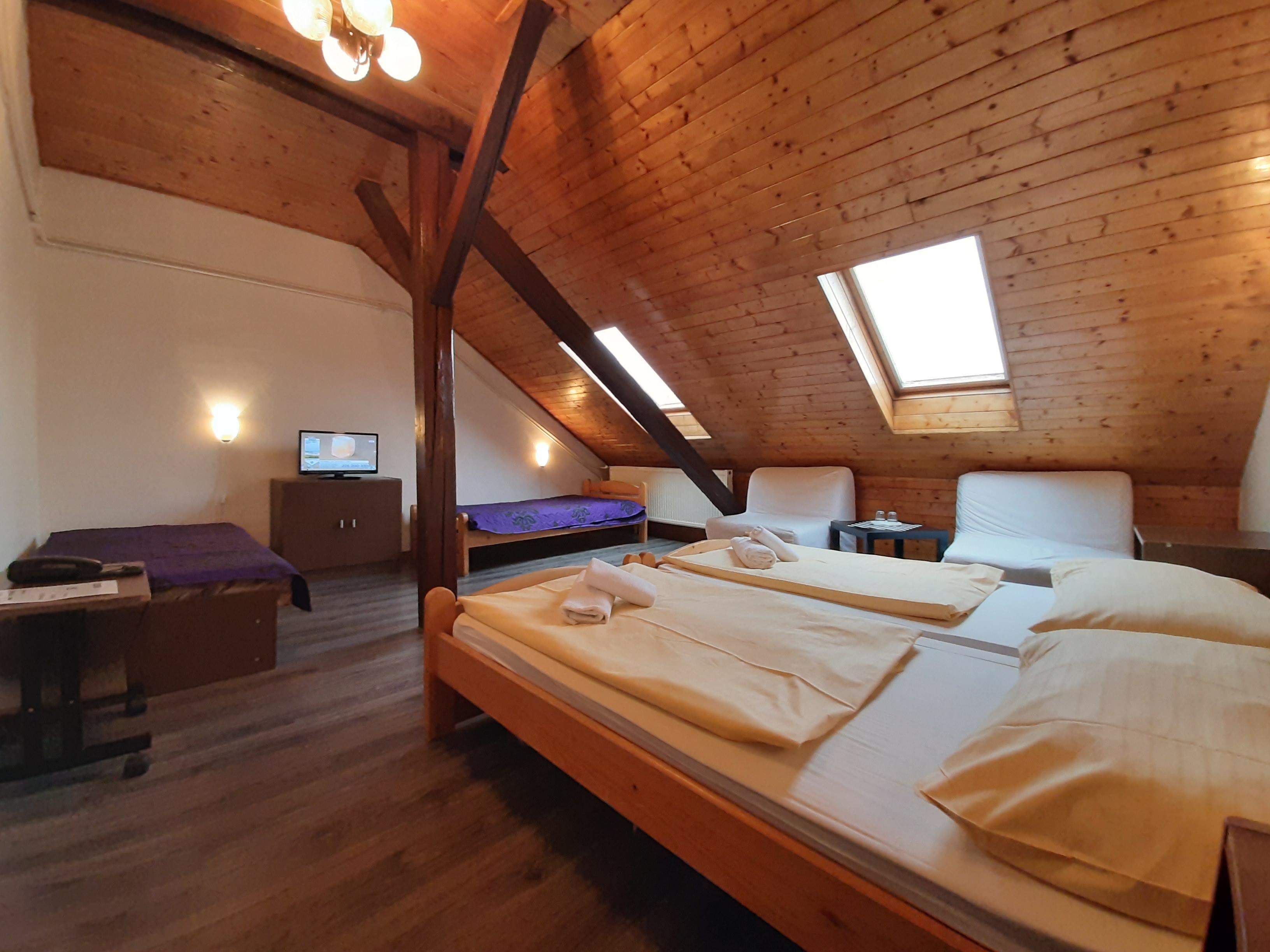 Hotel Olga Prague Ngoại thất bức ảnh