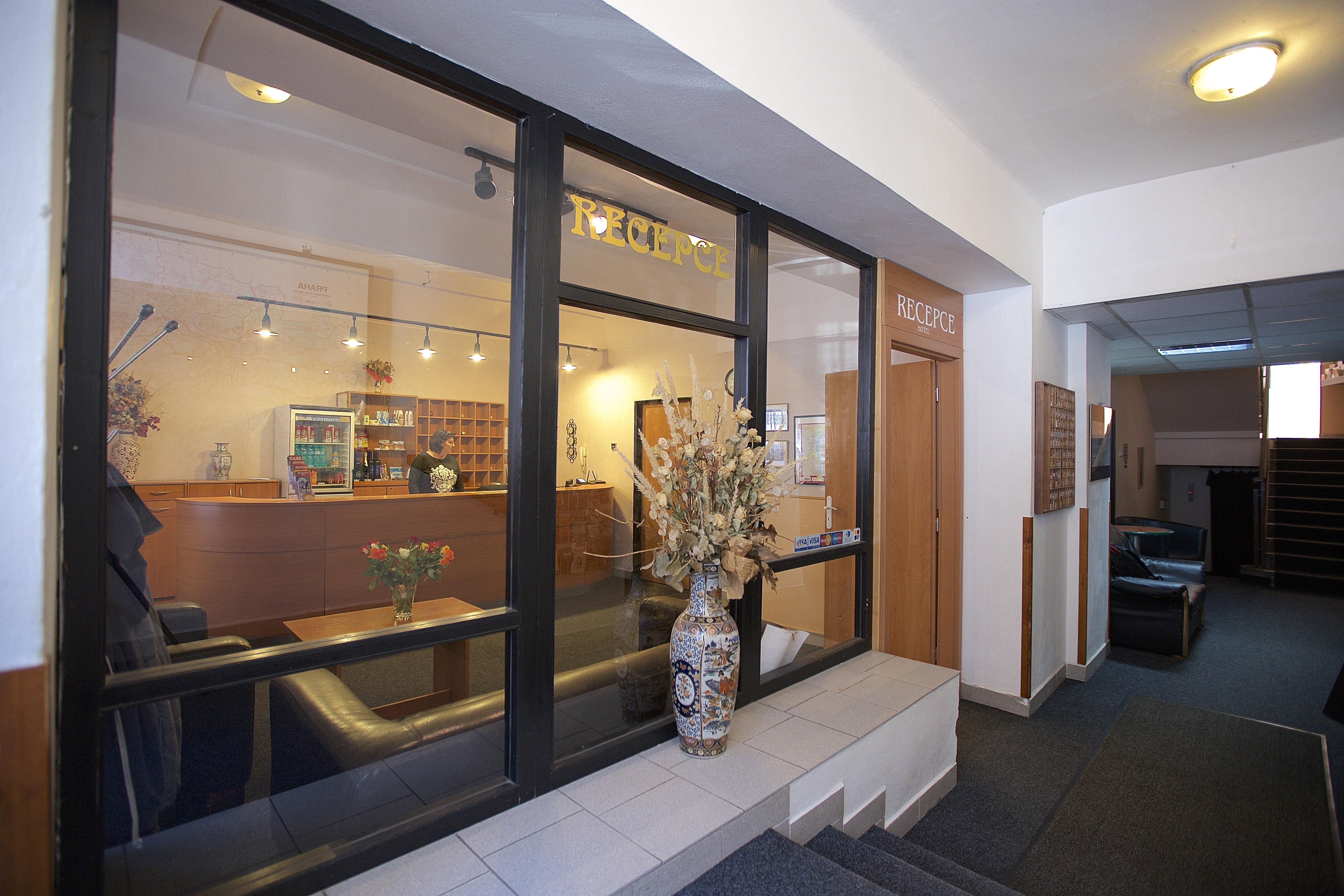 Hotel Olga Prague Ngoại thất bức ảnh
