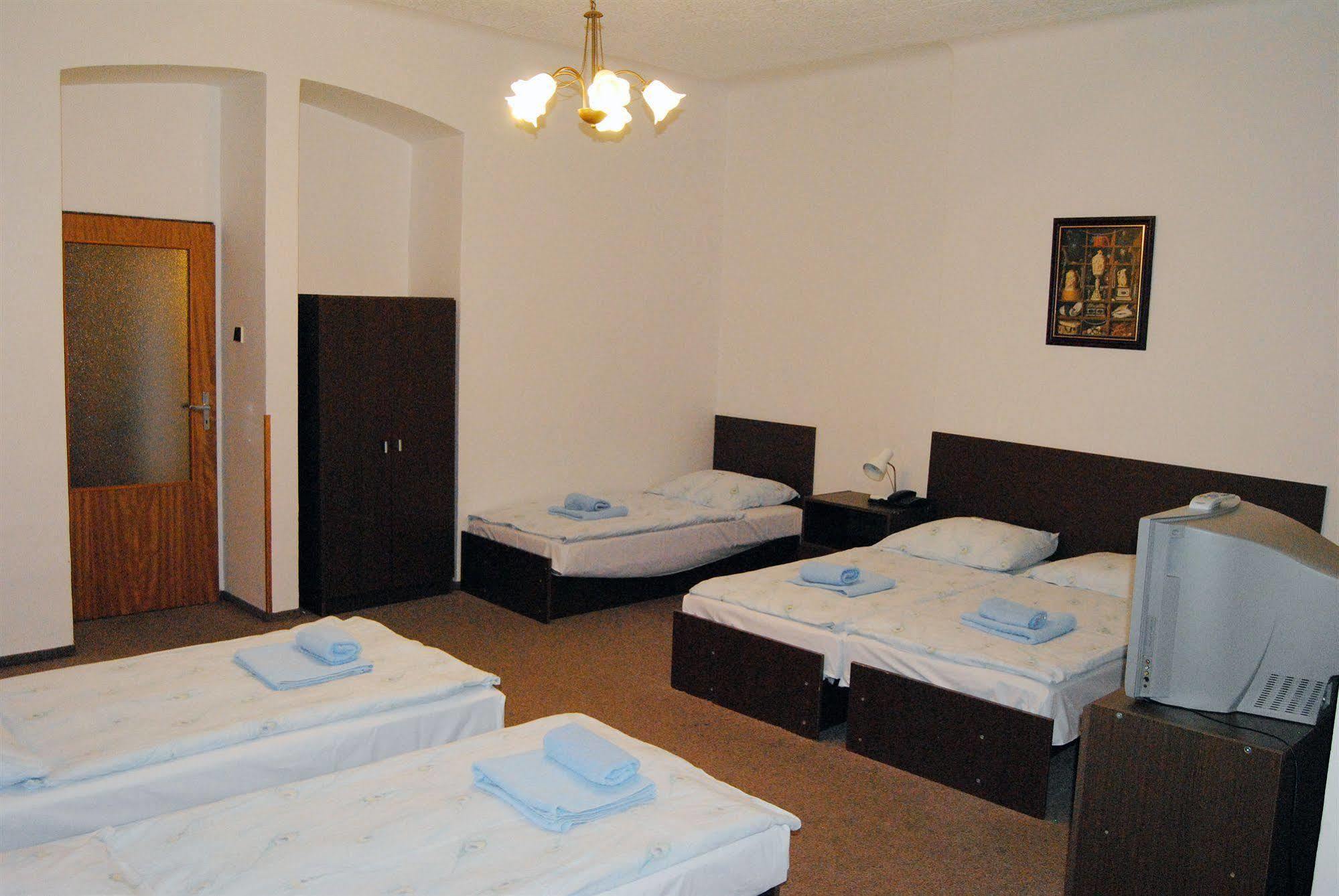 Hotel Olga Prague Ngoại thất bức ảnh