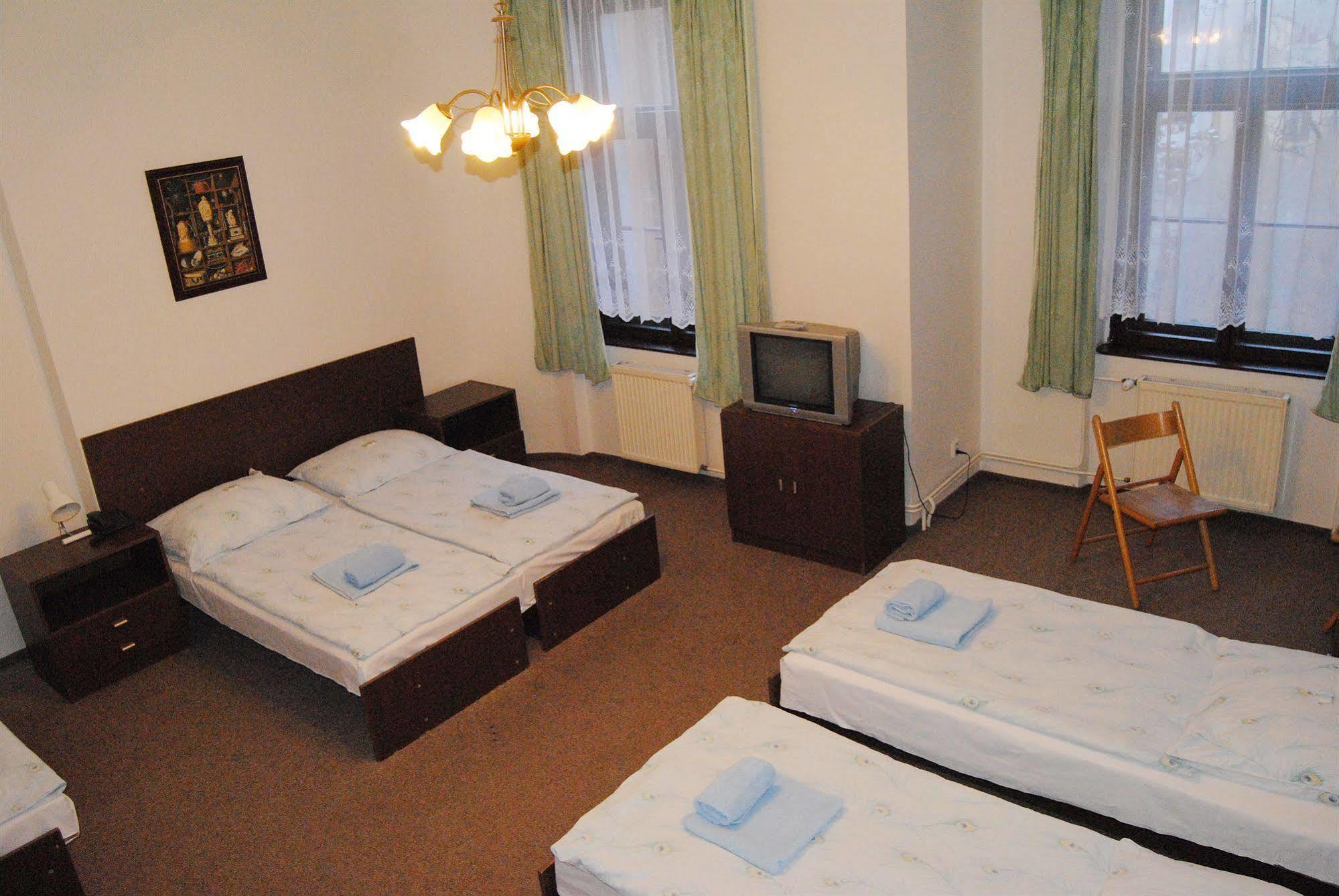 Hotel Olga Prague Ngoại thất bức ảnh